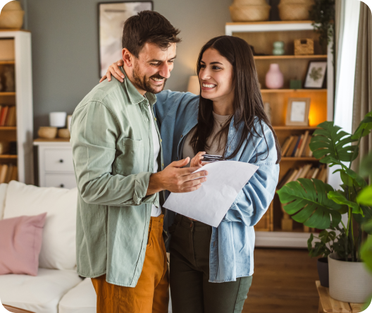 Client reviewing mold assessment results from a Moldnosis inspection report